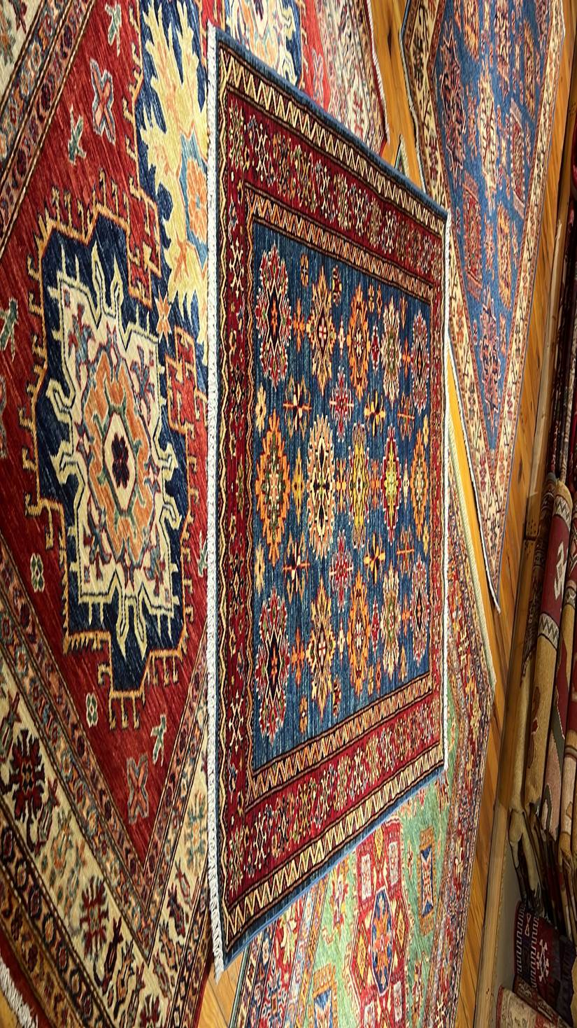 A rug on the floor
AI-generated content may be incorrect.